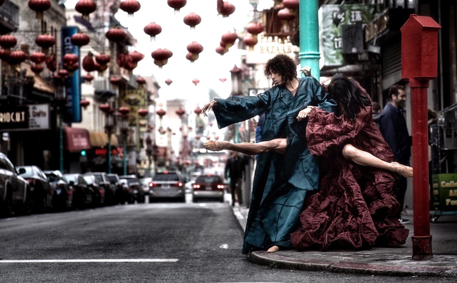 The Mutual Agreement to Not Fall