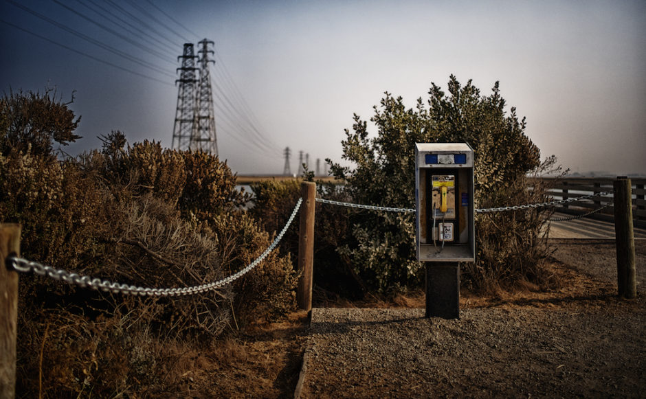 Dead Tech at the Boat Launch: Palo Alto’s Last Honest Phone